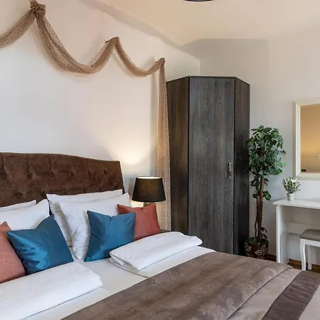 Nina & Kate Appartement Ston